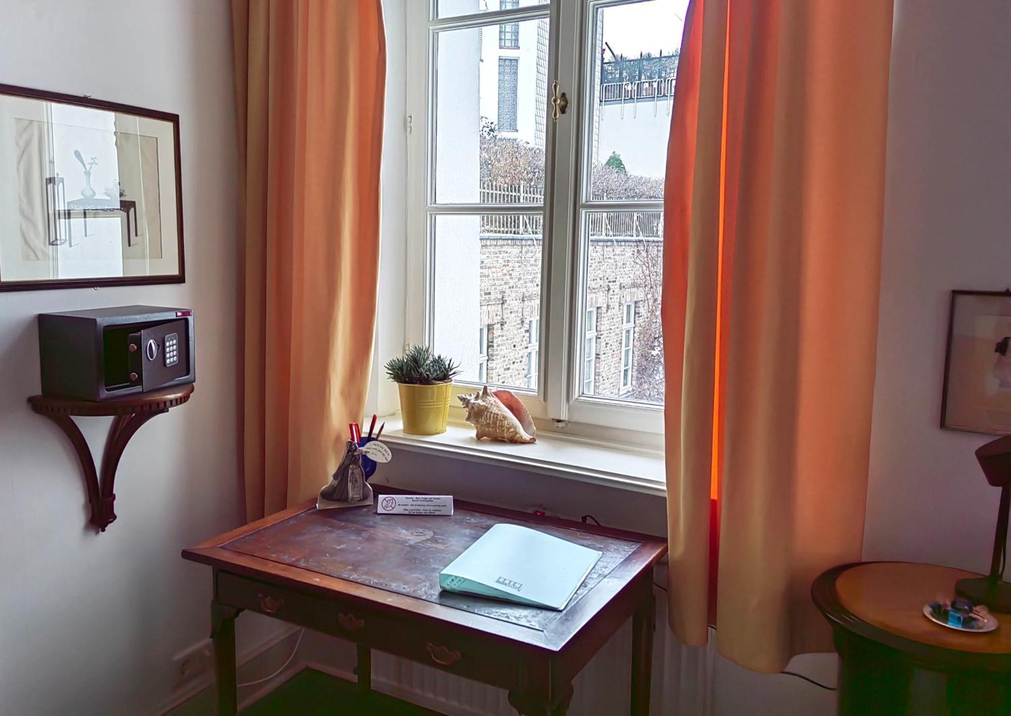 Epic Location Apartment Dusseldorf Exterior photo